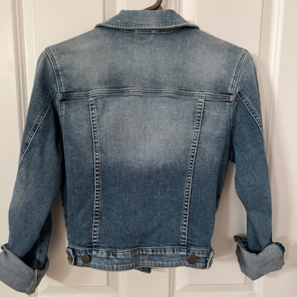 Guess Denim Jacket. Medium Faded Washed. - Picture 3 of 9